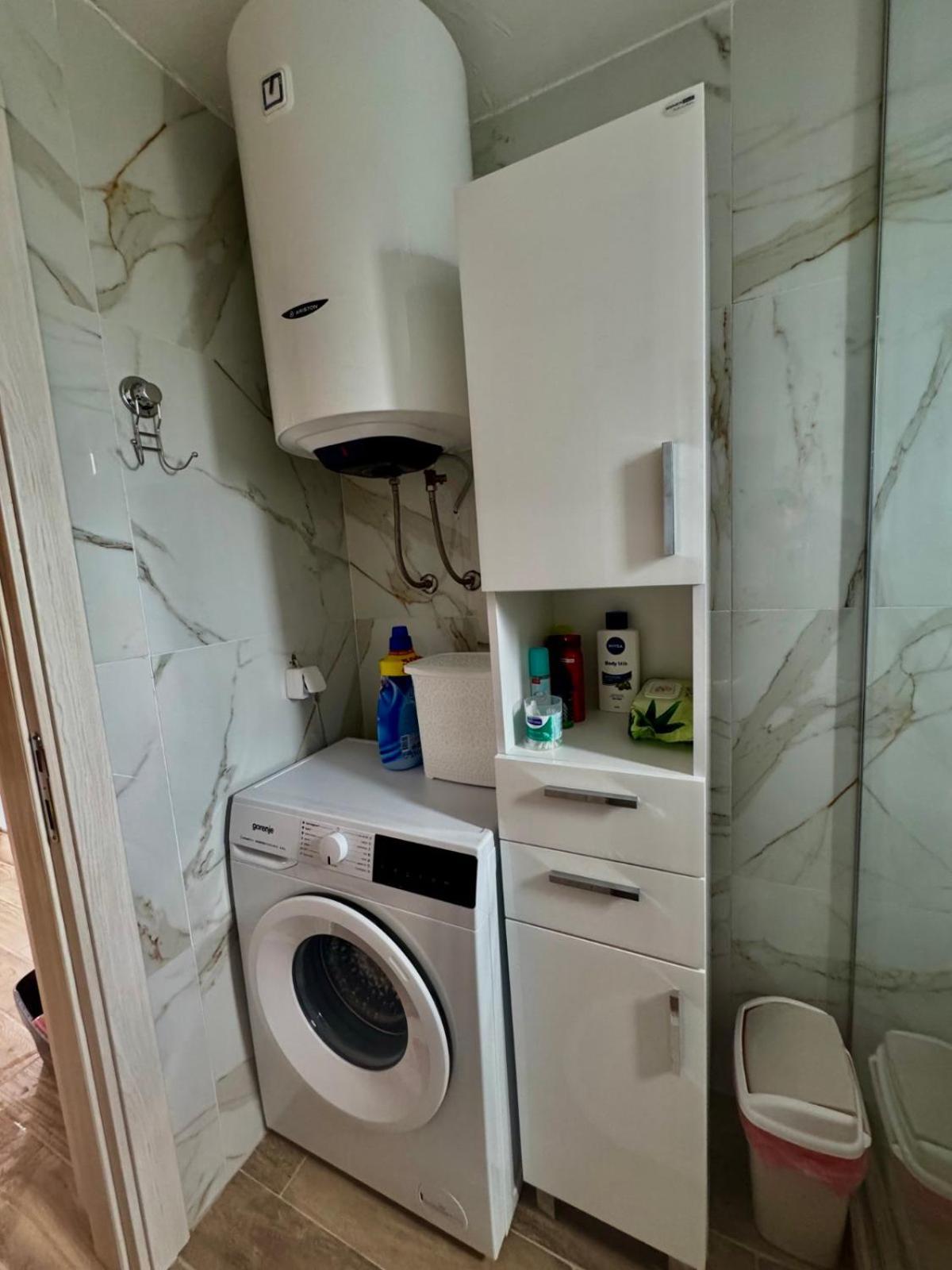 Lakeside Harmony Apartment Golubovci المظهر الخارجي الصورة